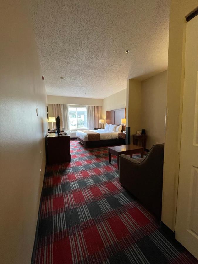 Comfort Suites Near Vancouver Mall Exterior foto