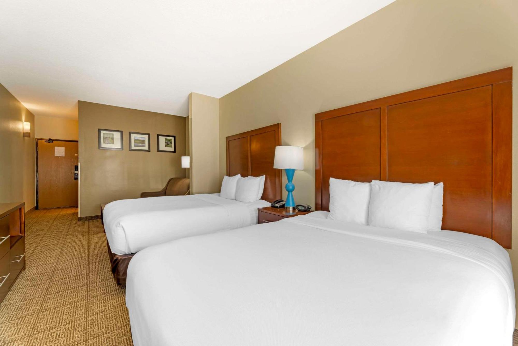 Comfort Suites Near Vancouver Mall Exterior foto
